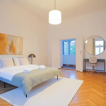 Lejlighed Biedermaier Charm In *