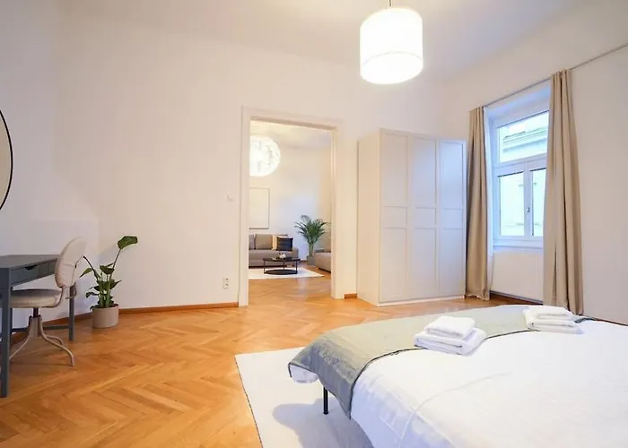 Apartment Biedermaier Charm In Modling